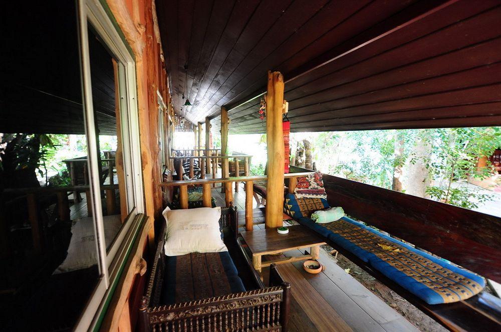 Sukhothai Guest House Ngoại thất bức ảnh