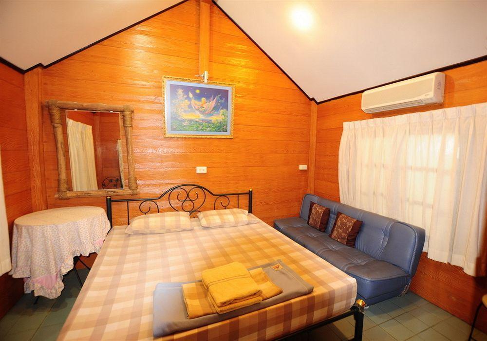 Sukhothai Guest House Ngoại thất bức ảnh