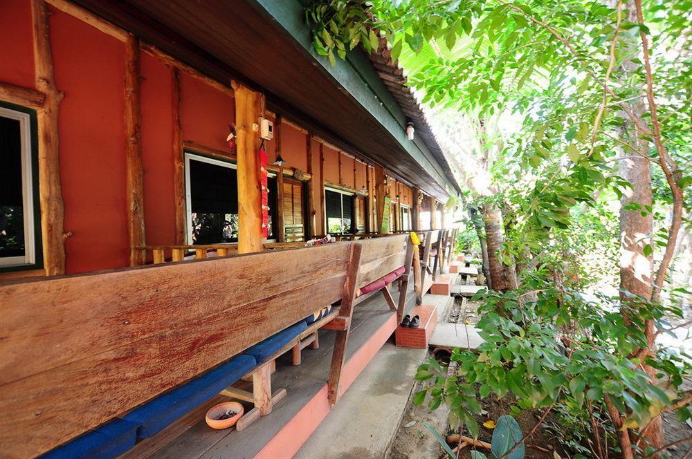 Sukhothai Guest House Ngoại thất bức ảnh