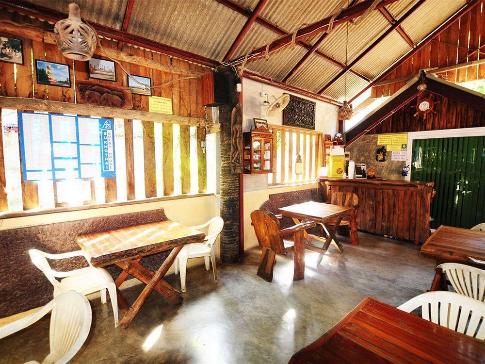 Sukhothai Guest House Ngoại thất bức ảnh