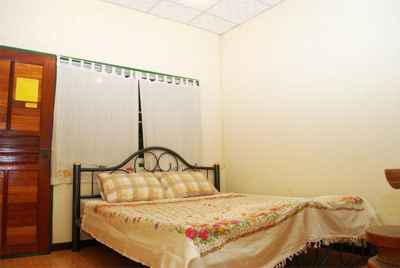 Sukhothai Guest House Ngoại thất bức ảnh
