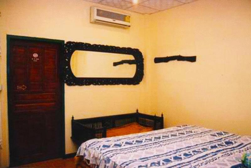 Sukhothai Guest House Ngoại thất bức ảnh