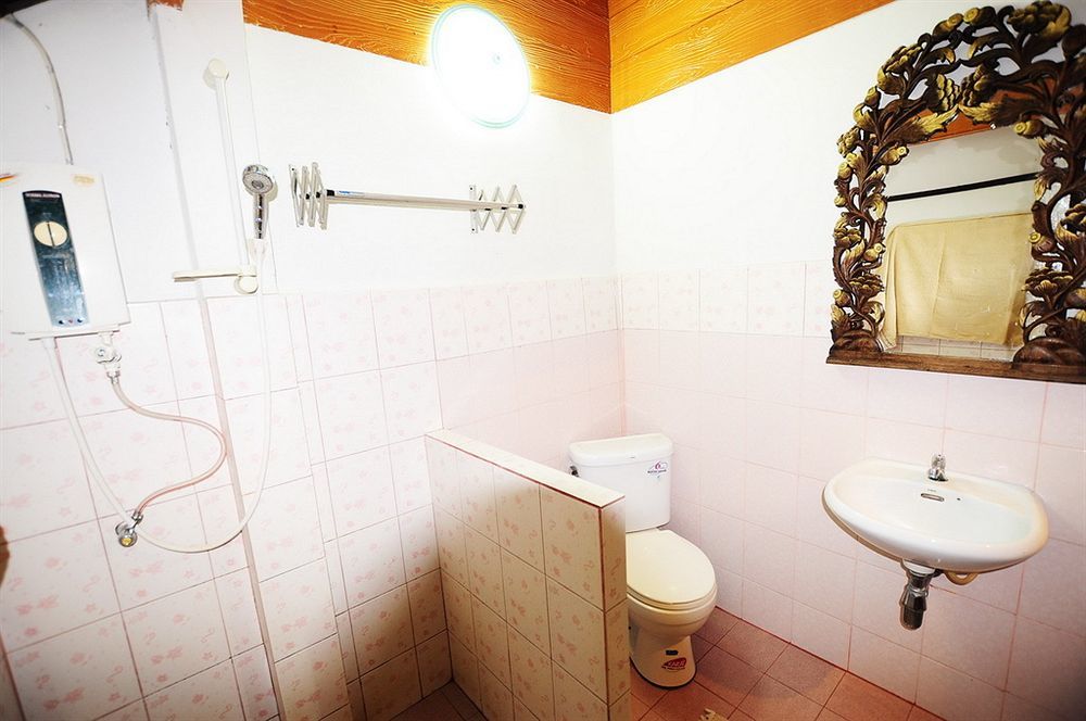 Sukhothai Guest House Ngoại thất bức ảnh